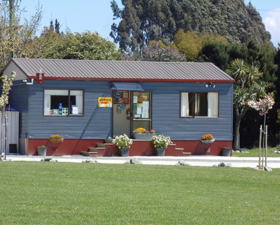 Glenavys Waitaki River Motor Camp Eksteriør billede