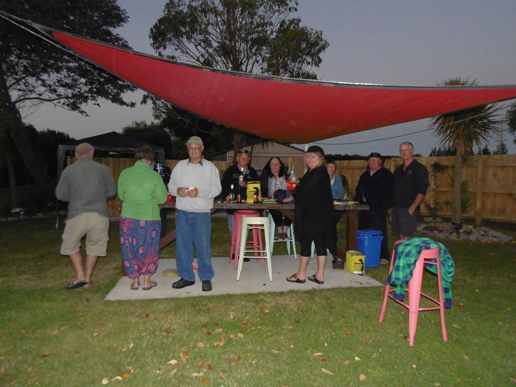 Glenavys Waitaki River Motor Camp Eksteriør billede